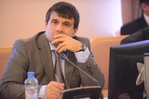 Тюменская областная Дума проводит публичные слушания по проекту закона Тюменской области «Об областном бюджете на 2017 год и на плановый период 2018 и 2019 годов»